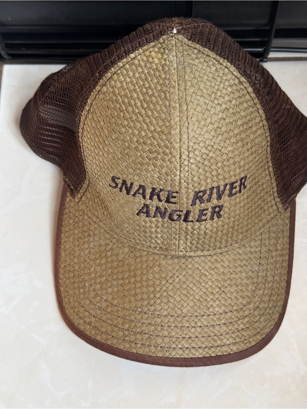 Vintage Snake River Angler Mesh Trucker Hat Snapback Fishing Cap Brown Tan